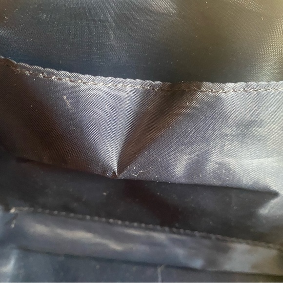 Tommy Hilfiger sharp Black and Cream canvas monogram spacious satchel - Picture 7 of 9